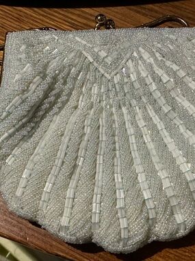 Beaded Light Blue Evening Clutch - Elegant Pearl-Effect Wristlet